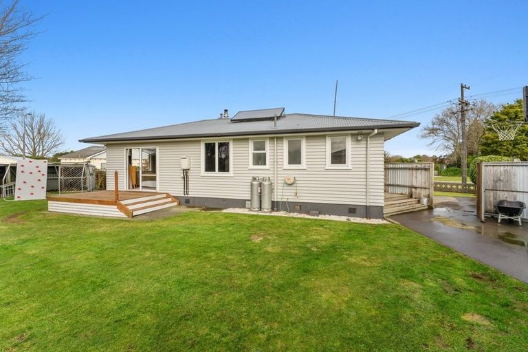 Photo of property in 22 Cordelia Street, Stratford, 4332