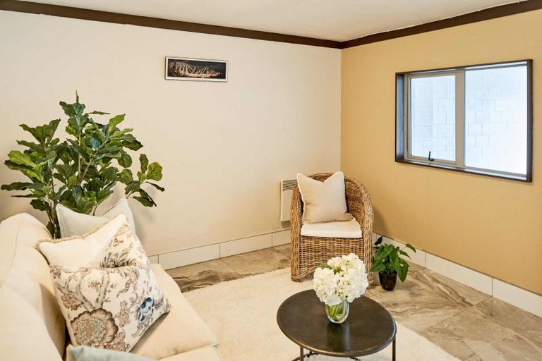 Photo of property in 35a Penryn Drive, Camborne, Porirua, 5026