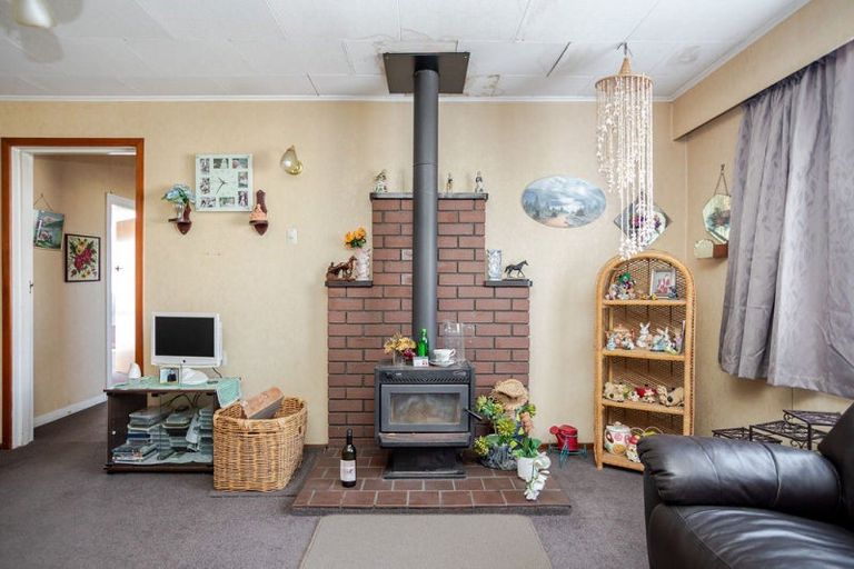 Photo of property in 4 Otanga Street, Dannevirke, 4930