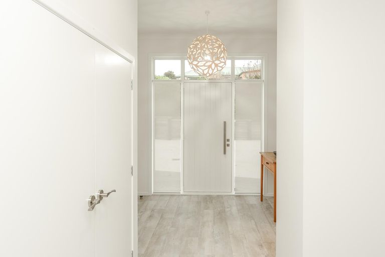 Photo of property in 27 Holmwood Park Drive, Morrinsville, 3300