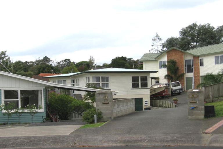 Photo of property in 23 Madison Place, Forrest Hill, Auckland, 0620