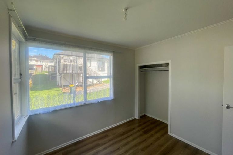 Photo of property in 23 Tomo Street, New Lynn, Auckland, 0600