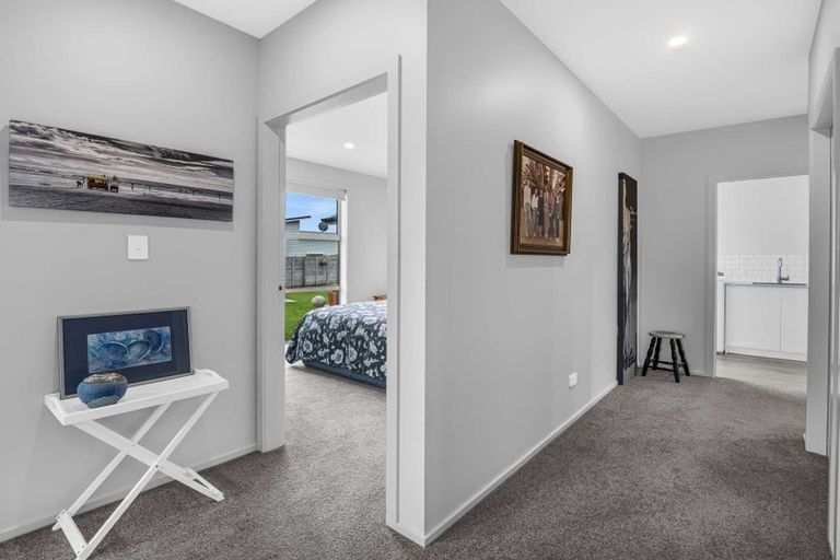 Photo of property in 20 Taonui Street, Waitarere Beach, Levin, 5510
