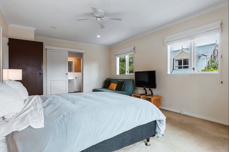 Photo of property in 37 Taupahi Road, Turangi, 3334