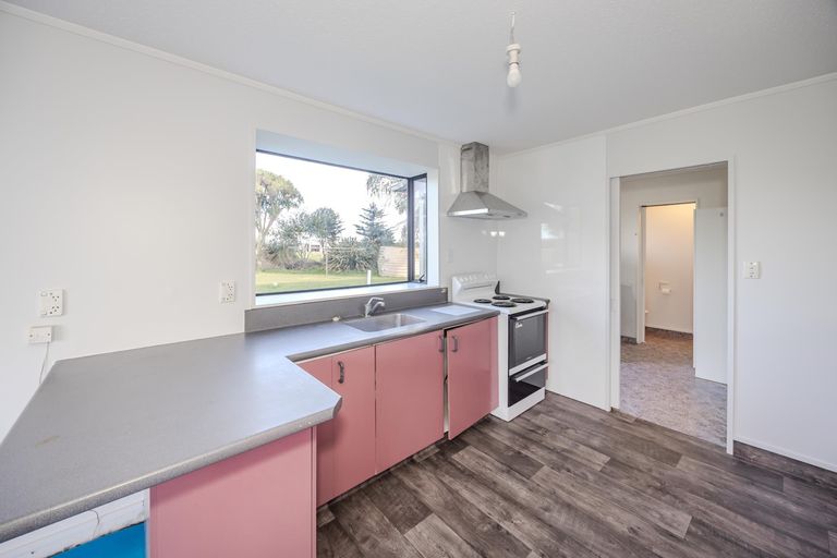 Photo of property in 18 Hedges Road, Oamaru North, Oamaru, 9494