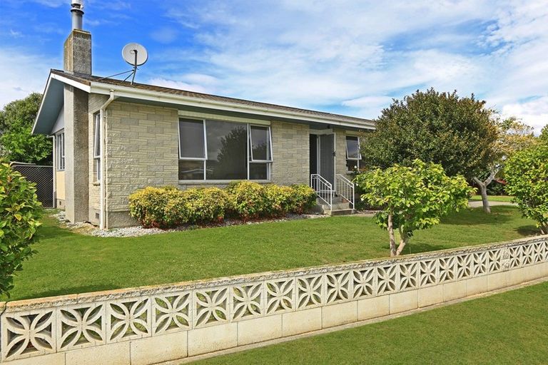 Photo of property in 22 Mckeefry Avenue, Greenmeadows, Napier, 4112