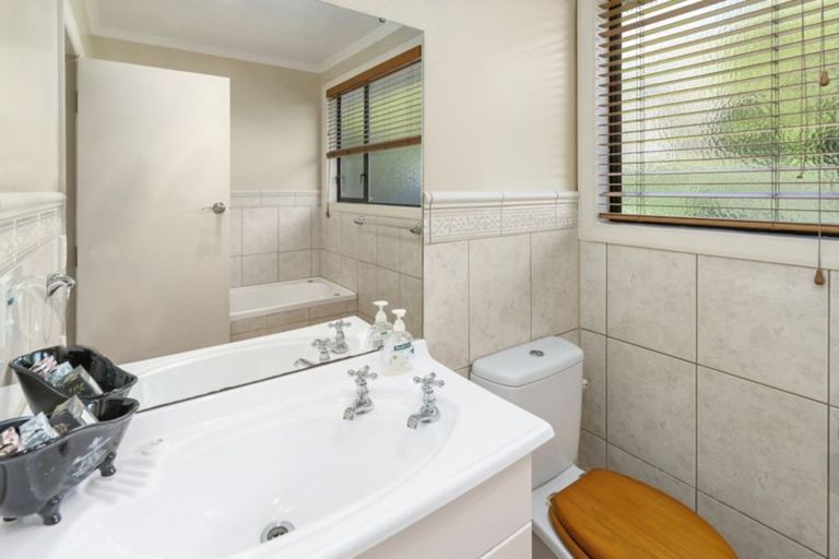 Photo of property in 10 Dittmer Drive, Awapuni, Palmerston North, 4412