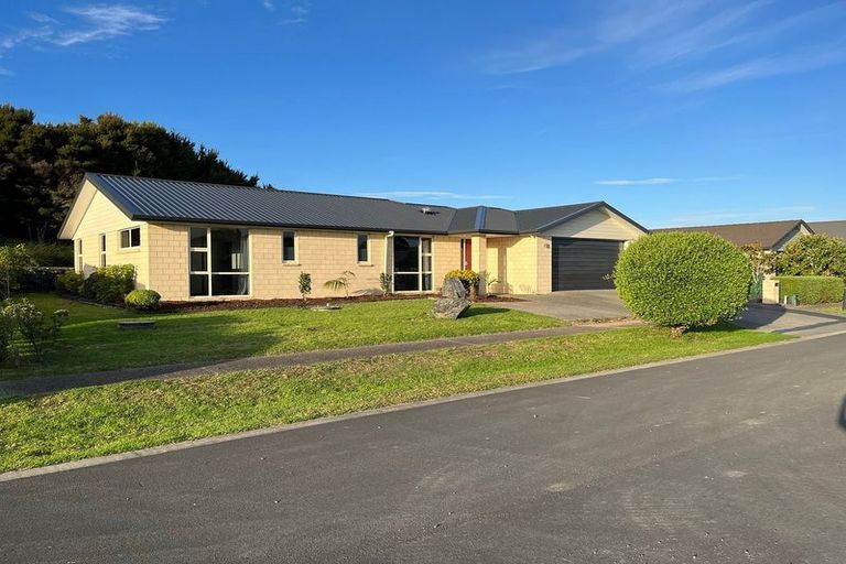 Photo of property in 10 Park Avenue, Mangawhai Heads, Mangawhai, 0505
