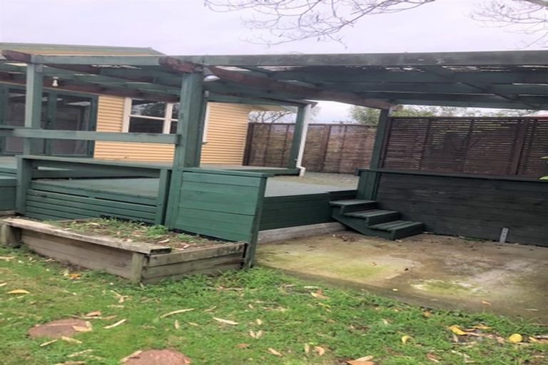 Photo of property in 37 Frederick Drive, Dinsdale, Hamilton, 3204