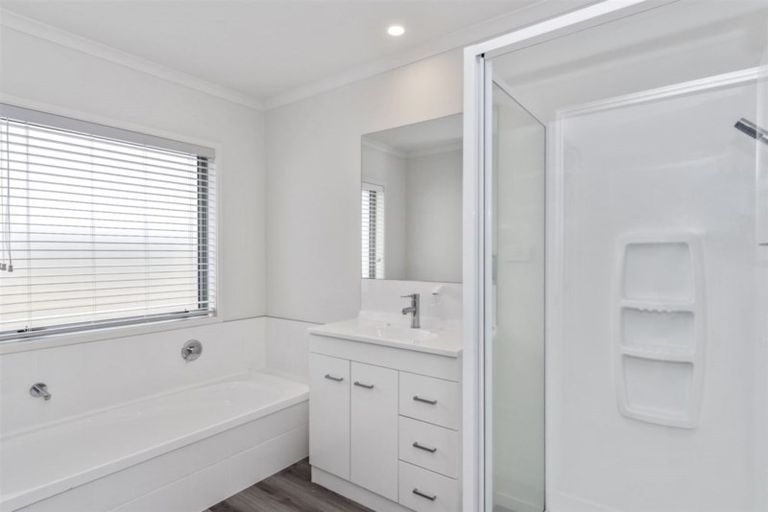 Photo of property in 23 Oka Street, Papamoa Beach, Papamoa, 3118