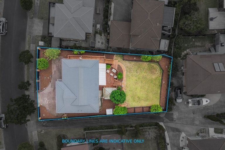 Photo of property in 19 Venus Place, Half Moon Bay, Auckland, 2012