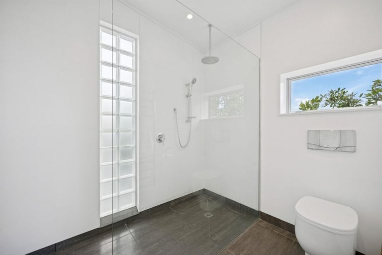 Photo of property in 14 Beachview Grove, Peka Peka, Waikanae, 5391