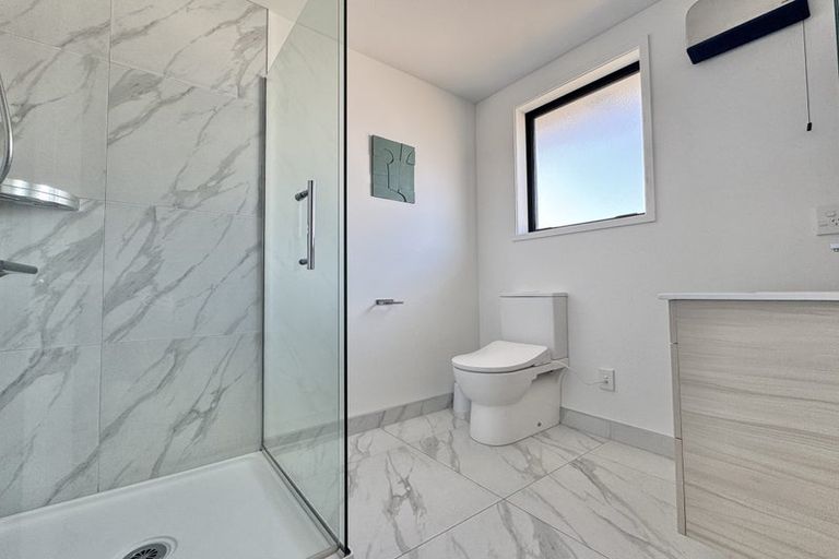 Photo of property in 26 Cessna Crescent, Mangere, Auckland, 2022