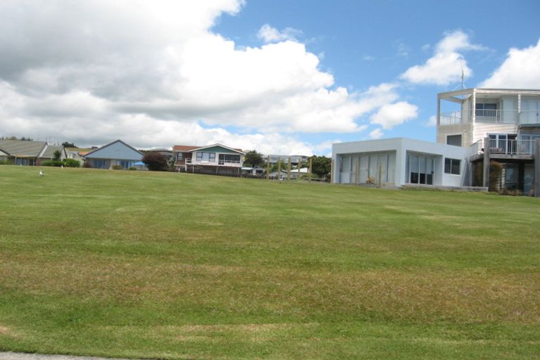 Photo of property in 13 Bayside Drive, Coopers Beach, 0420