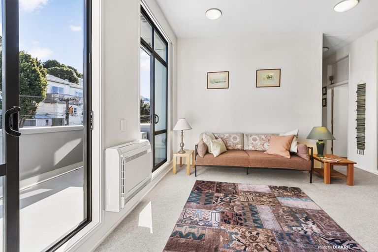 Photo of property in 9/7 Hanson Street, Mount Cook, Wellington, 6021