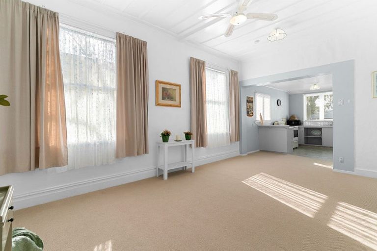 Photo of property in 166 Victoria Street, Dargaville, 0310