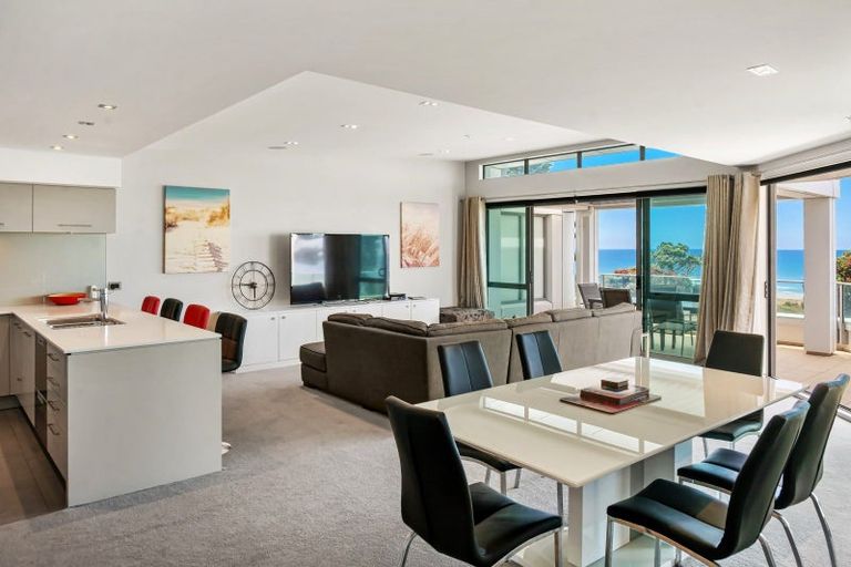 Photo of property in 302/136 Marine Parade, Mount Maunganui, 3116