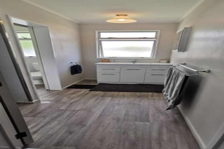 Photo of property in 56c Weston Avenue, Roslyn, Palmerston North, 4414