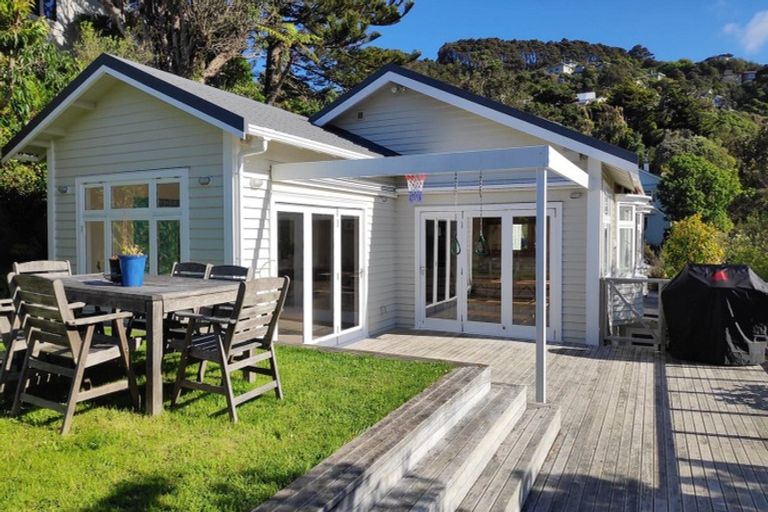 Photo of property in 1 Mairangi Road, Wadestown, Wellington, 6012