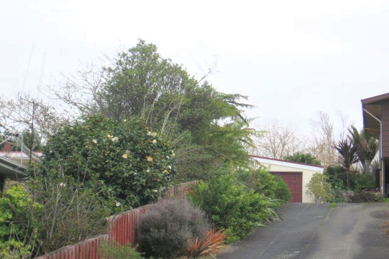 Photo of property in 73 Goods Road, Otumoetai, Tauranga, 3110