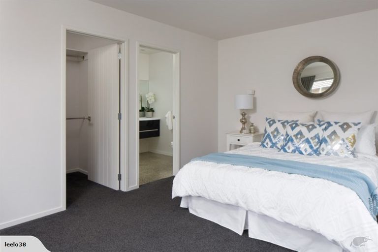 Photo of property in 6 Coutts Street, Papamoa Beach, Papamoa, 3118