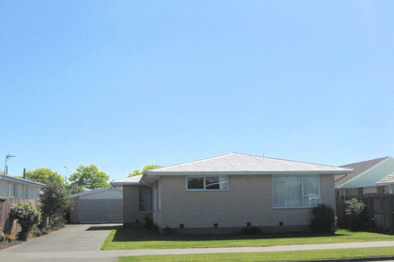 Photo of property in 39 Eastling Street, Bishopdale, Christchurch, 8053