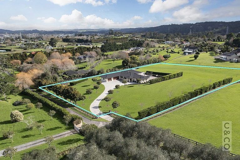 Photo of property in 289 Old North Road, Kumeu, 0892