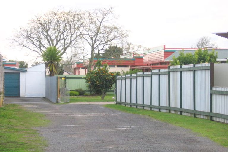 Photo of property in 8 Rosalind Street, Deanwell, Hamilton, 3206