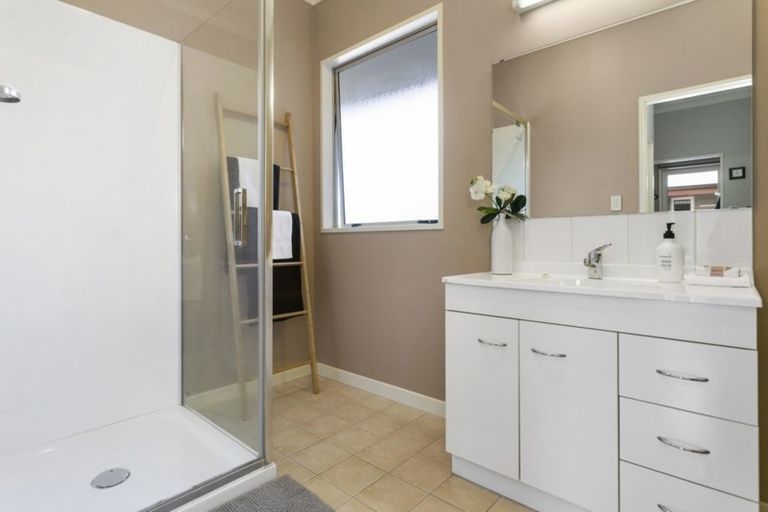 Photo of property in 26 Cowley Drive, Leamington, Cambridge, 3432