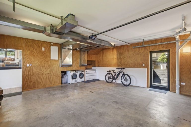 Photo of property in 9 Mount Edgecumbe Street, New Plymouth, 4310