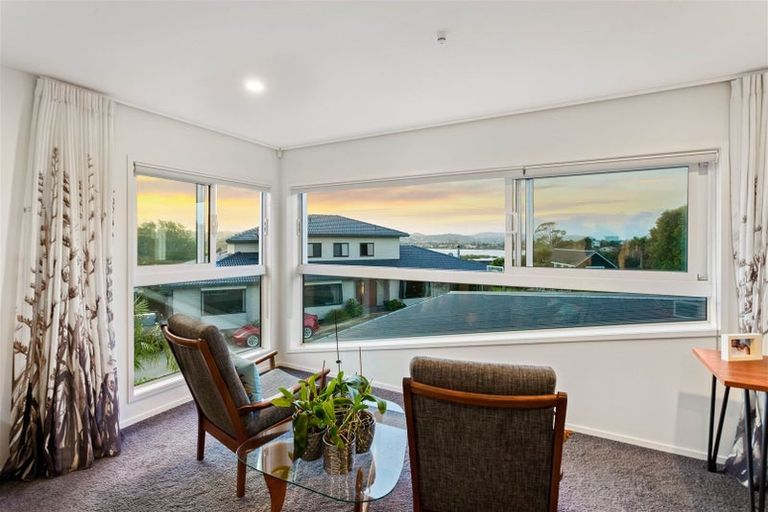 Photo of property in 2 Miran Lane, Red Beach, 0932