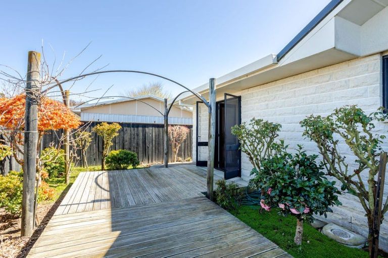 Photo of property in 9 Smith Street, Dannevirke, 4930