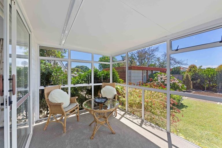 Photo of property in 49 Sylvan Avenue, Waikanae, 5036