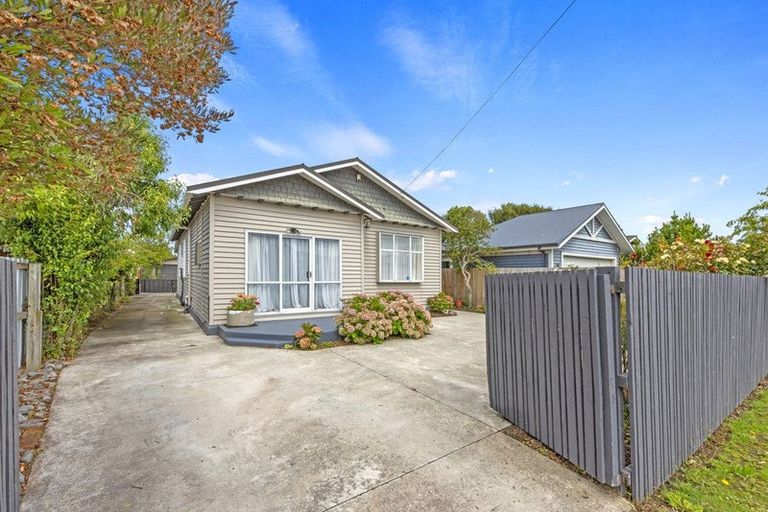 Photo of property in 72 Rhona Street, Linwood, Christchurch, 8062