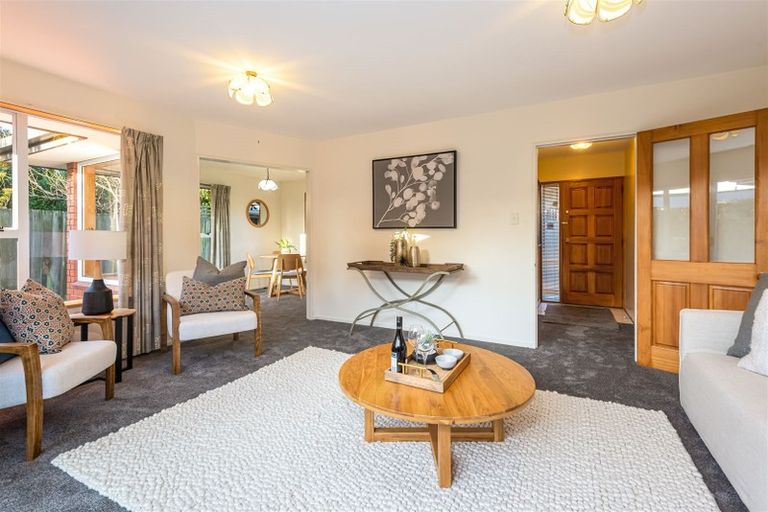 Photo of property in 2/79 Greers Road, Burnside, Christchurch, 8041