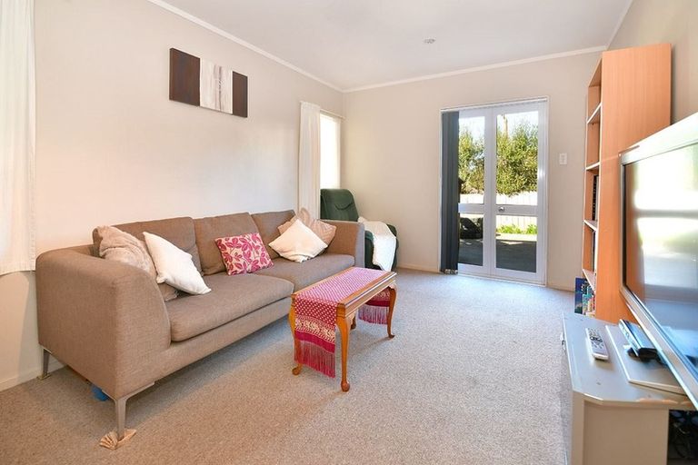 Photo of property in 1241 Whangaparaoa Road, Gulf Harbour, Whangaparaoa, 0930
