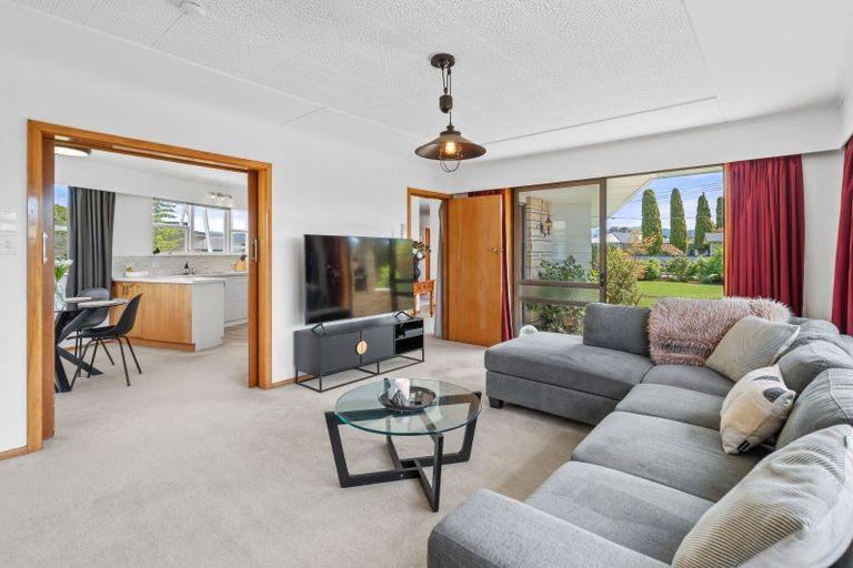 Photo of property in 43 Fergusson Street, Solway, Masterton, 5810