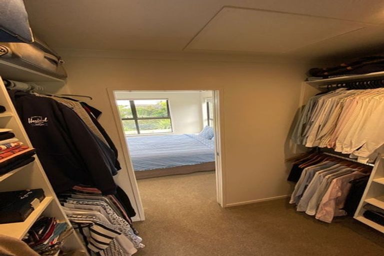 Photo of property in 16 Matairangi Avenue, Totara Heights, Auckland, 2105