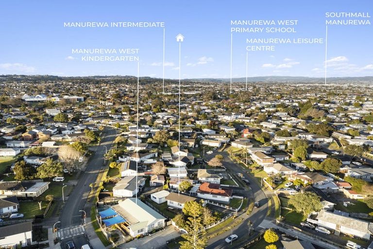 Photo of property in 4 Crampton Place, Manurewa, Auckland, 2102