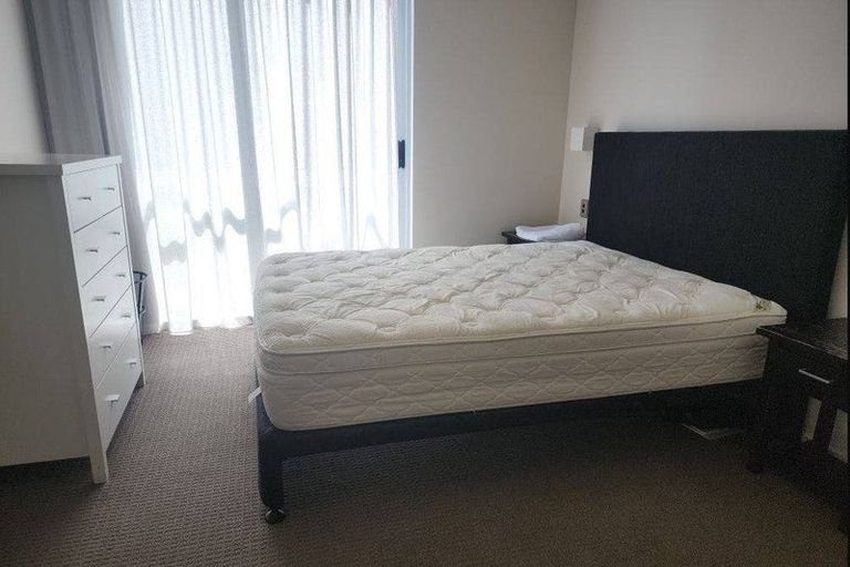 Photo of property in The Wellington Suites, 481/233 Cuba Street, Te Aro, Wellington, 6011