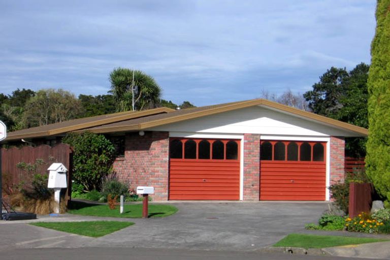 Photo of property in 10 Akaroa Avenue, Awapuni, Palmerston North, 4412