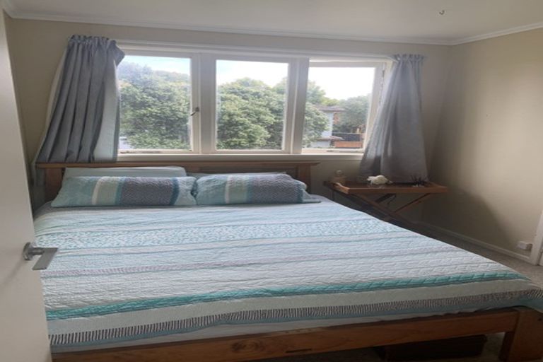 Photo of property in 19 Alamein Avenue, Belmont, Auckland, 0622