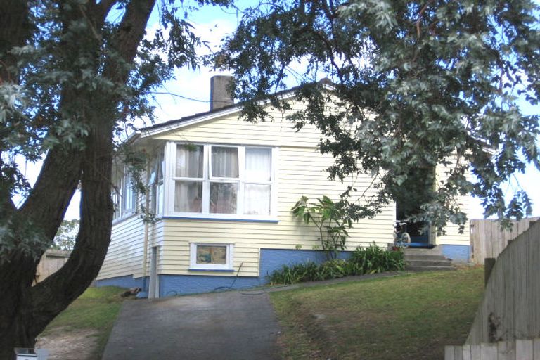 Photo of property in 7 Gemini Place, Beach Haven, Auckland, 0626