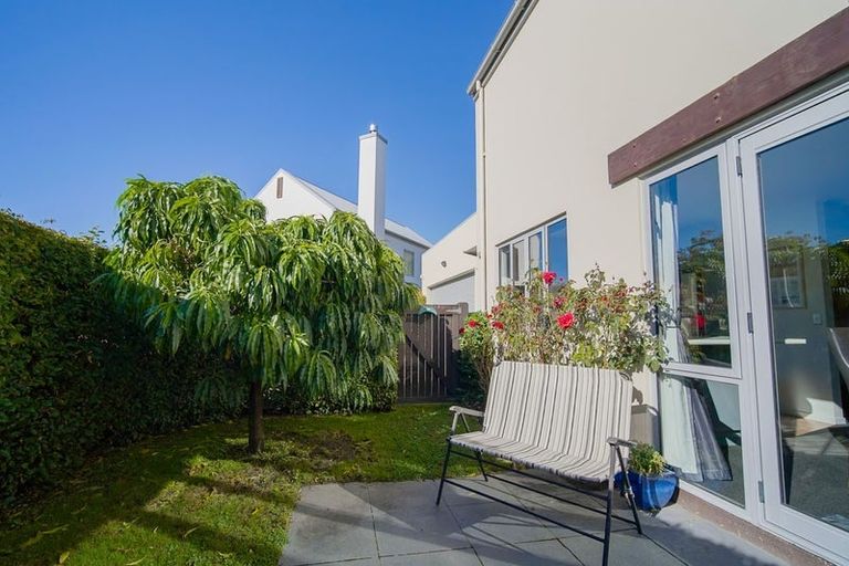 Photo of property in 9 Meadowbrook Place, Wanaka, 9305