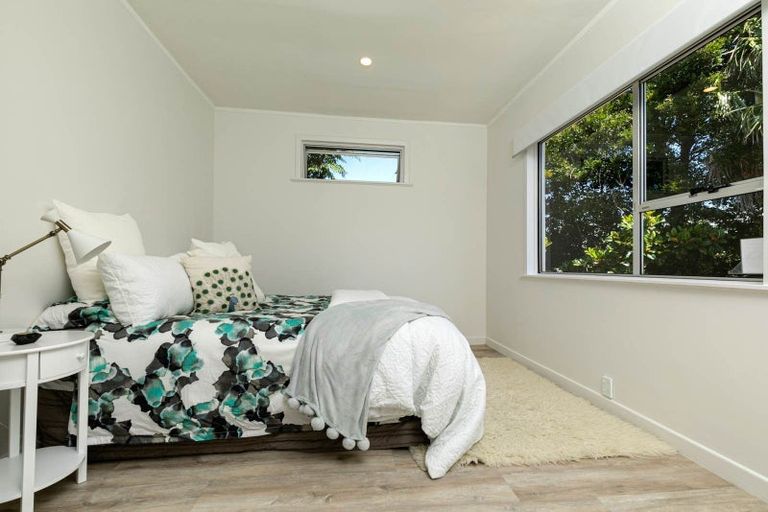 Photo of property in 826 Beach Road, Browns Bay, Auckland, 0630