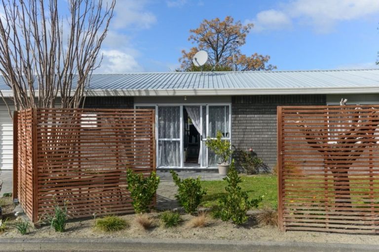 Photo of property in 1/62 Park Road, Greenmeadows, Napier, 4112
