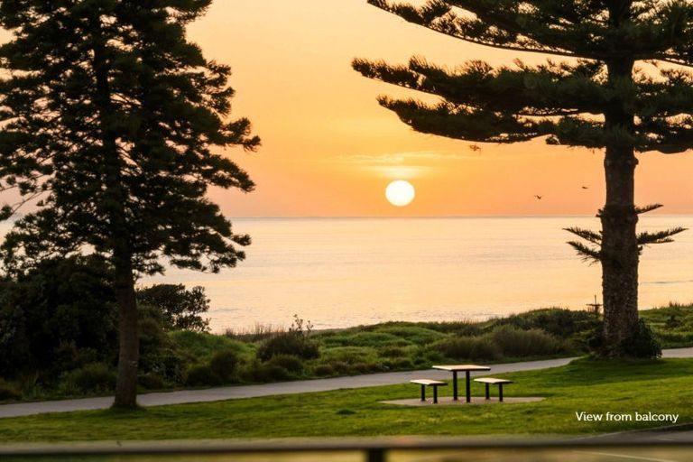 Photo of property in 201/136 Marine Parade, Mount Maunganui, 3116