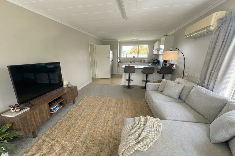 Photo of property in 173 Springfield Road, St Albans, Christchurch, 8014