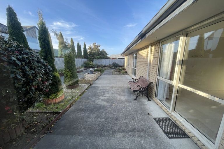 Photo of property in 19 Somerville Crescent, Aidanfield, Christchurch, 8025