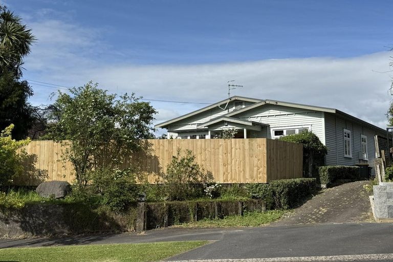 Photo of property in 12 Taniwha Street, Frankton, Hamilton, 3204